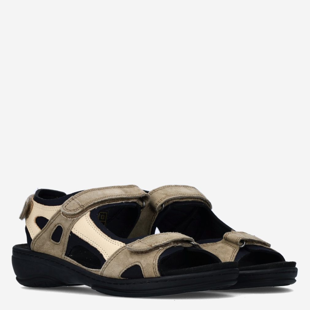 10860_Fidelio__Dames_35