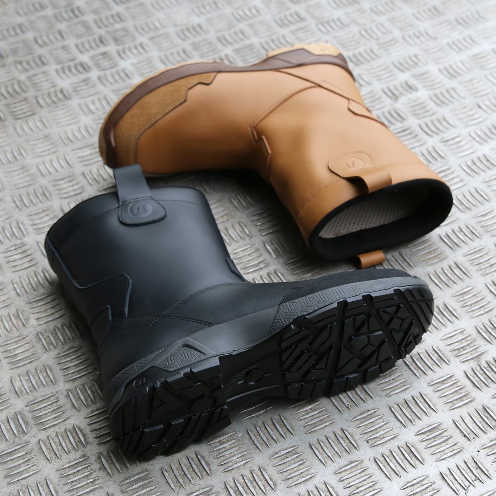 Bata Industrials_ Summ Boot Zwart2